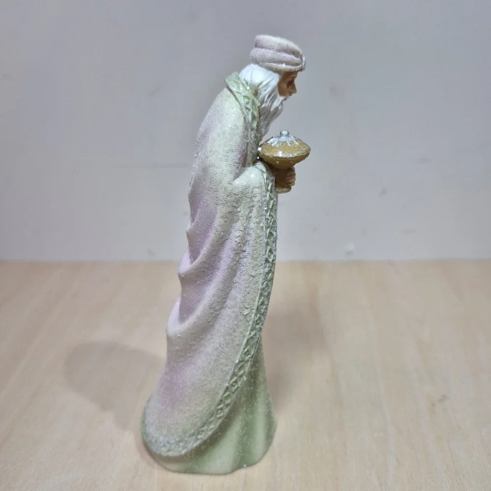 Hawthorne Village‎ King Gaspar Heavenly Blessings Nativity Figurine A6231 5.5